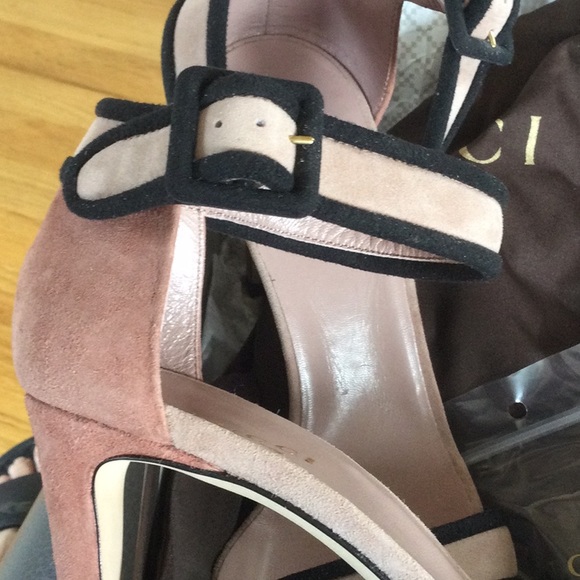 GUCCI  Suede Heels - Picture 9 of 10